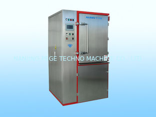 China 120Liter capacity Vertical PC Media Shotblasting Cryogenic Deflashing Machine For Auto Rubber Parts supplier